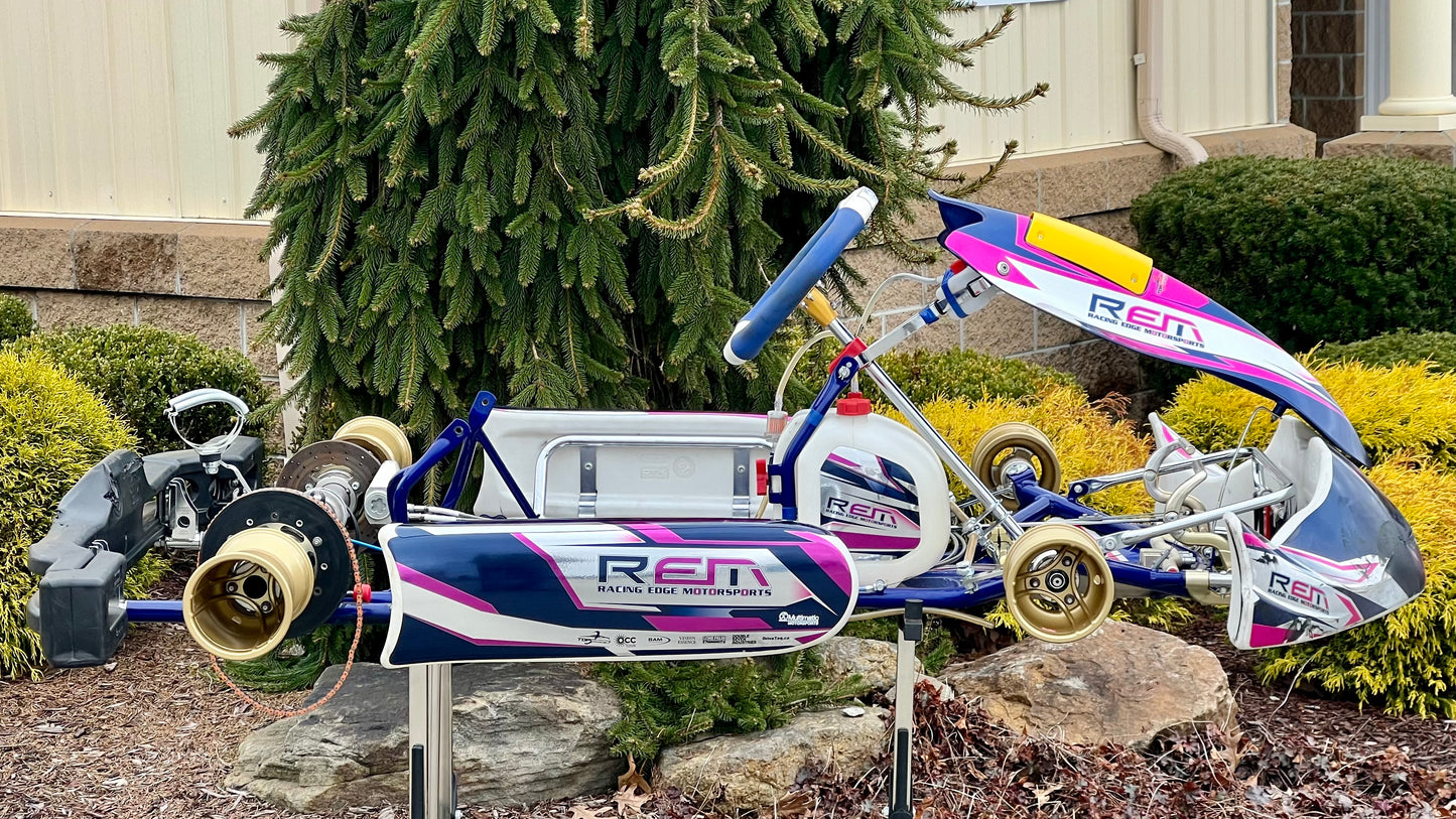 Right Side of a 2024 Kosmic Mercury RR with MXJ Wheels.